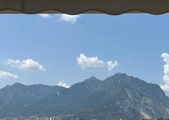 Casa Francesca Nocleg ze śniadaniem Lecco